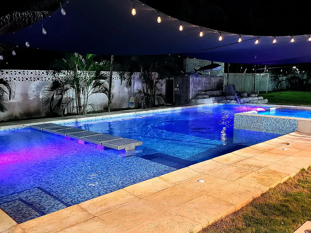 Viva-Vacaciones-Source-01-22